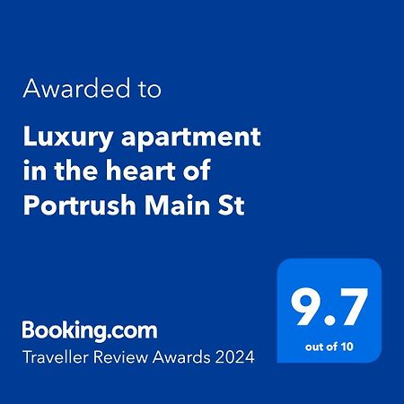 Luxury Apartment In The Heart Of Portrush Main St Exterior foto